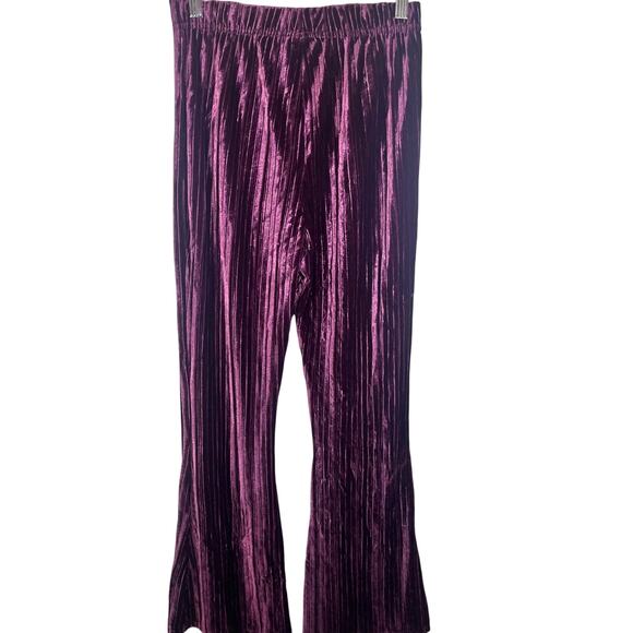 Wild Fable Velvet High Rise Ribbed Plum Flare Bell Bottom Pants Size Small - Picture 1 of 6